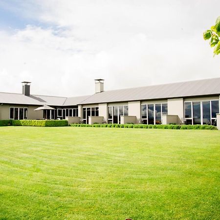 Dunluce Boutique B&B Те Анау Екстериор снимка