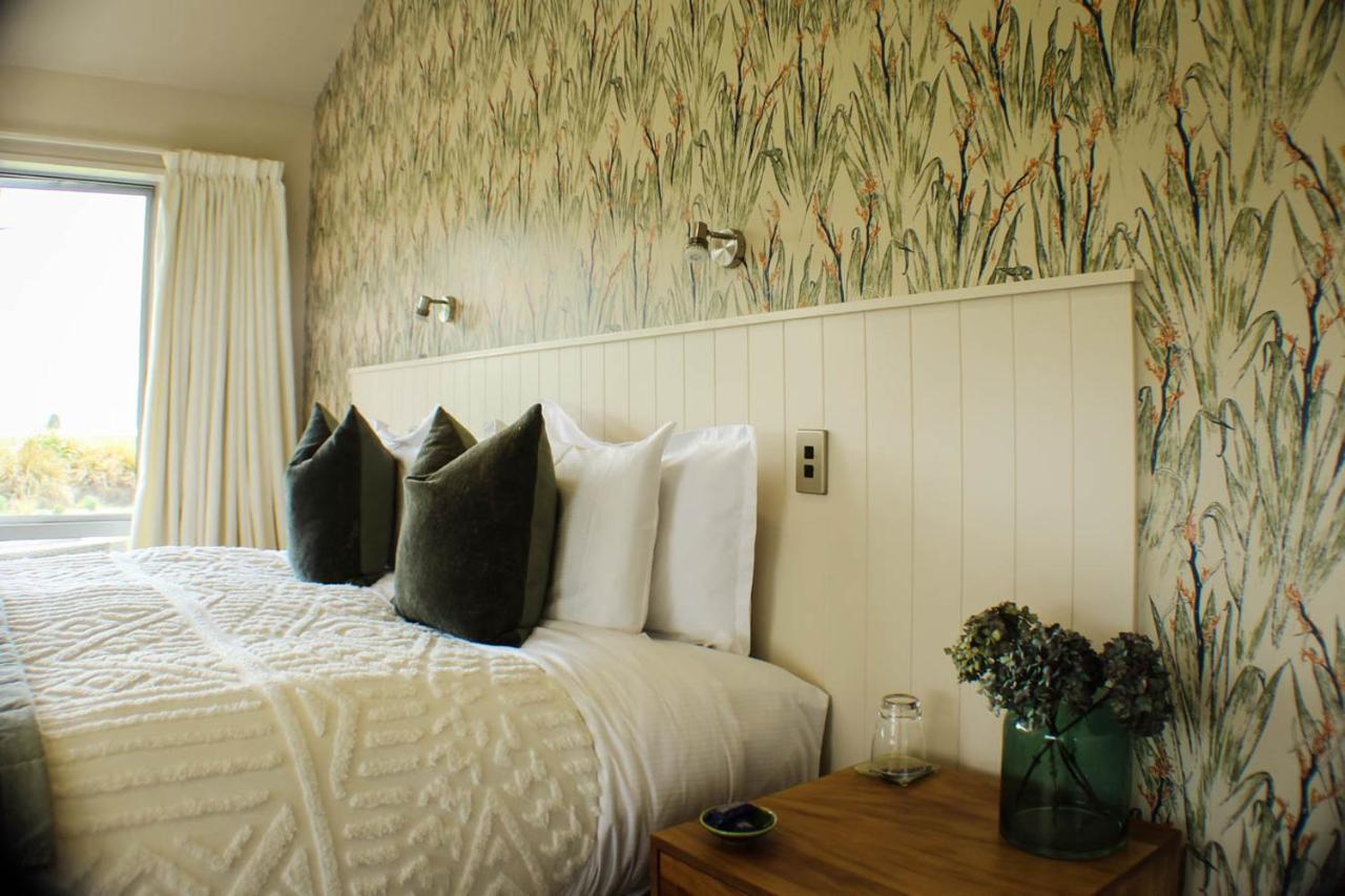 Dunluce Boutique B&B Те Анау Екстериор снимка