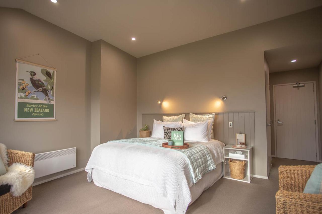 Dunluce Boutique B&B Те Анау Екстериор снимка