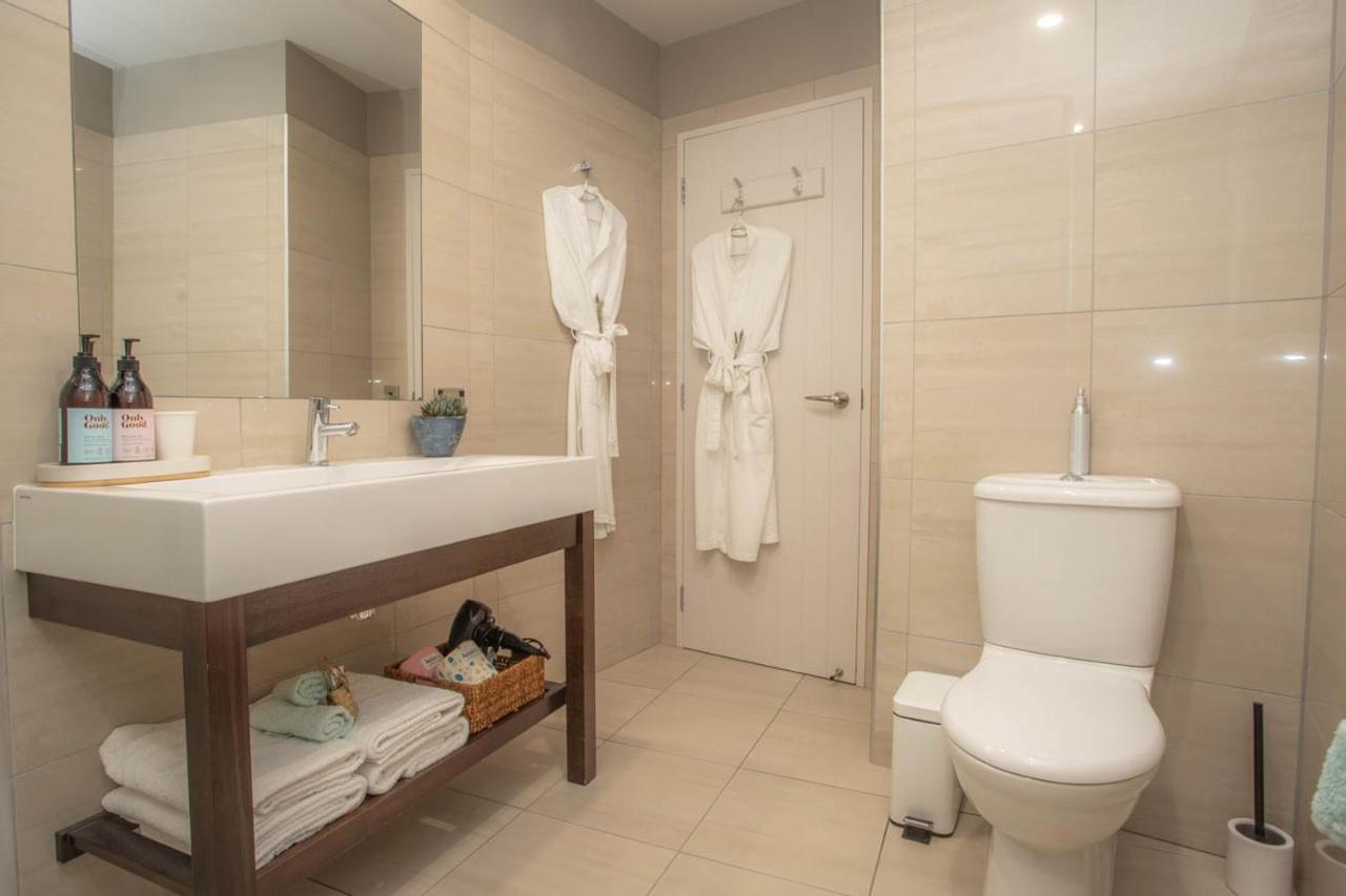 Dunluce Boutique B&B Те Анау Екстериор снимка